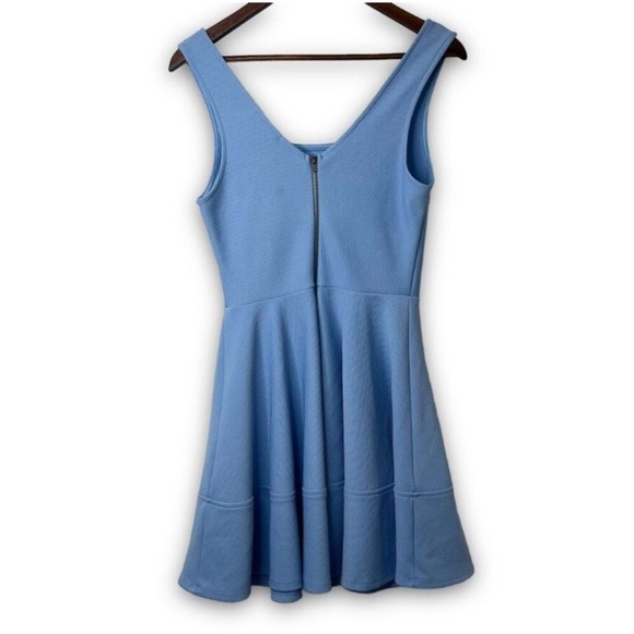Lulus Light Blue Periwinkle Skater Dress Size Small NWOT - Picture 5 of 13